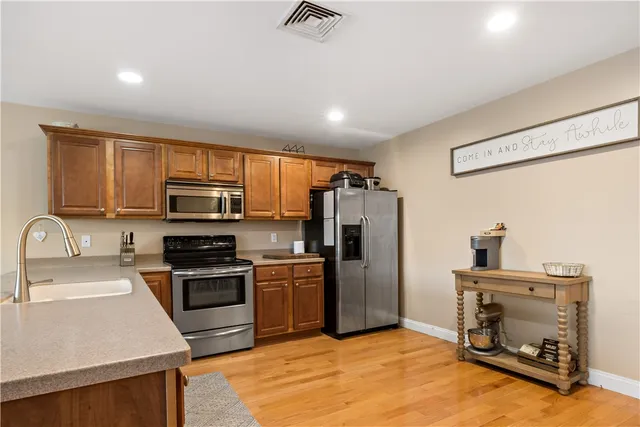$385,000 | 667 Metacom Avenue, Unit 14, Bristol, RI 02809
