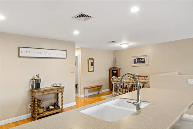 $385,000 | 667 Metacom Avenue, Unit 14, Bristol, RI 02809