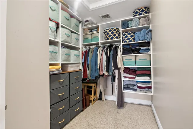 $385,000 | 667 Metacom Avenue, Unit 14, Bristol, RI 02809