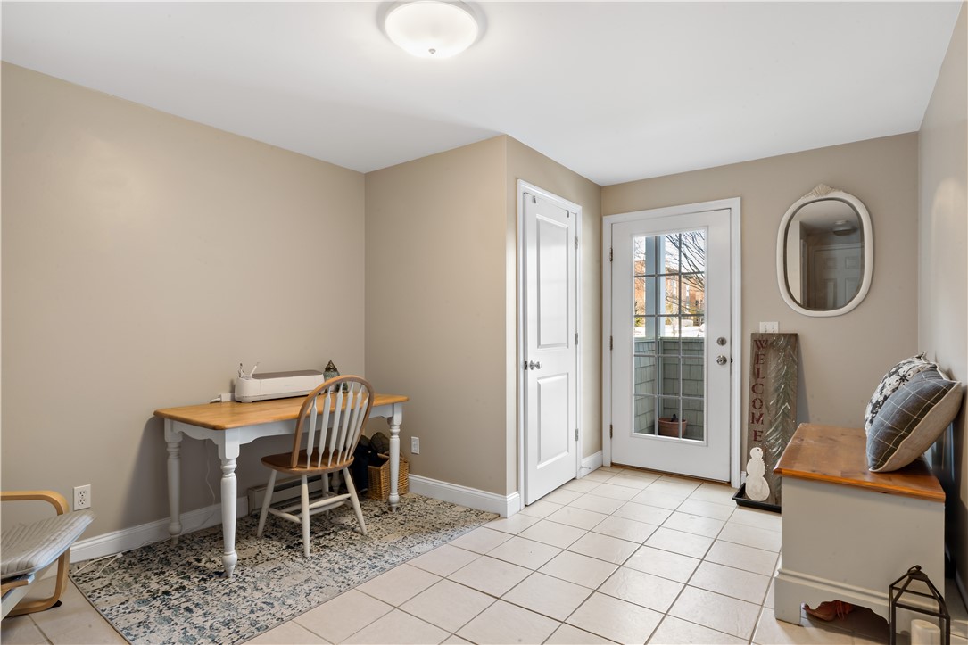 667 Metacom Avenue, Unit 14 Bristol, RI 02809 - Photo 30 of 32 Office/Mud Room