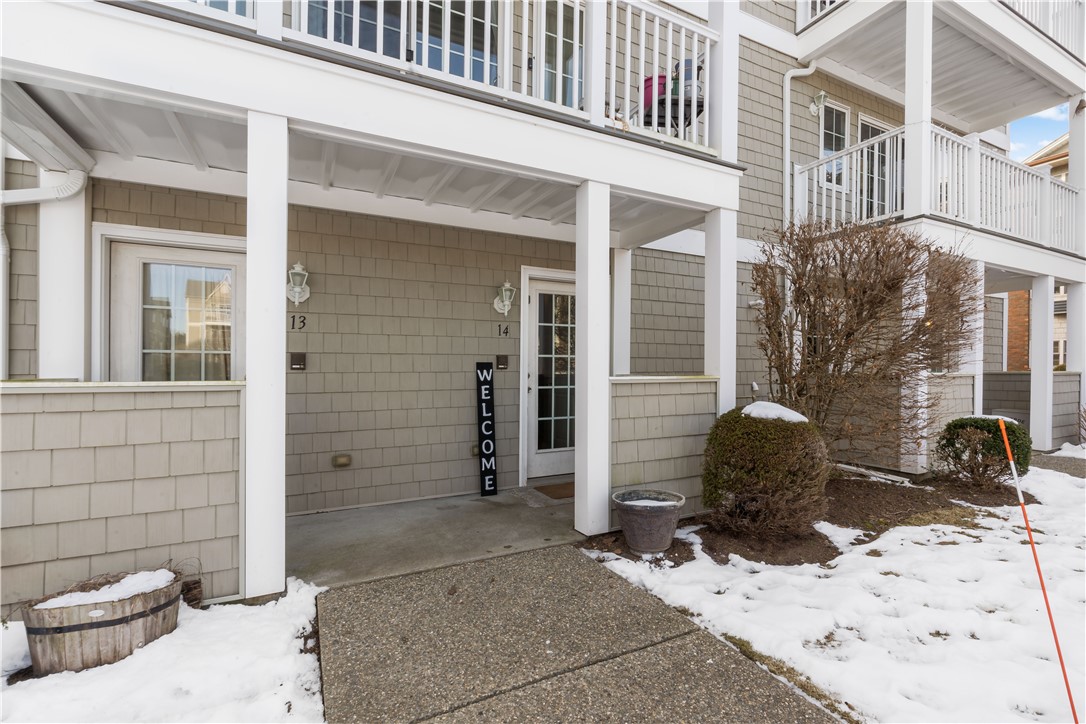 667 Metacom Avenue, Unit 14 Bristol, RI 02809 - Photo 4 of 32