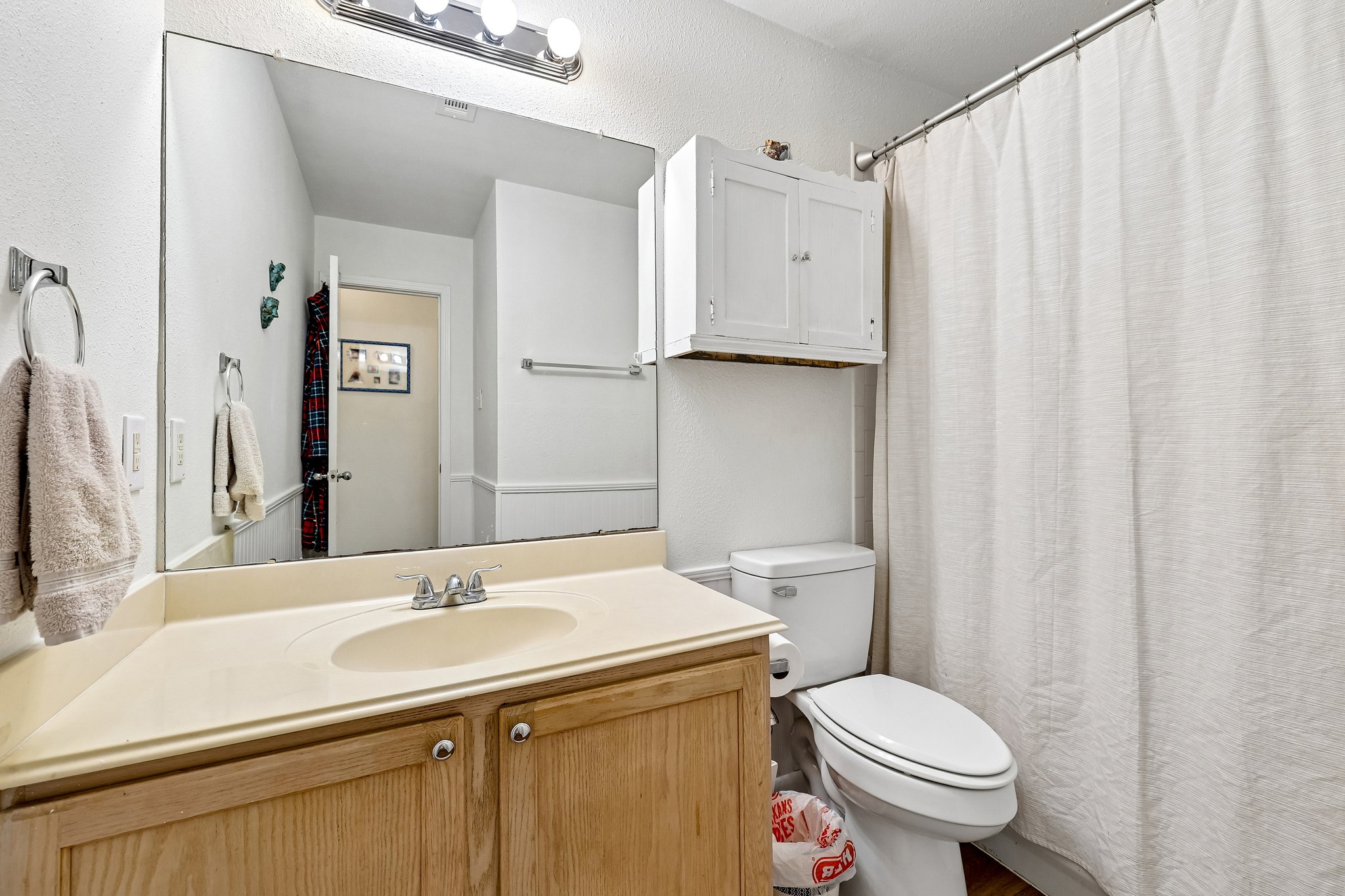 94 Louise Street Elgin, TX 78621 - Photo 14 of 38