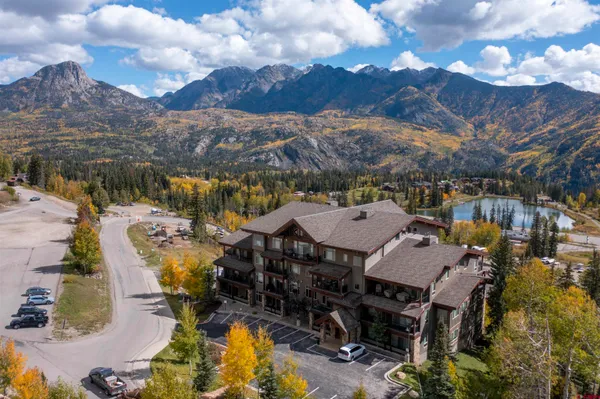 $899,000 | 545 Skier Place, Unit 305, Durango, CO 81301