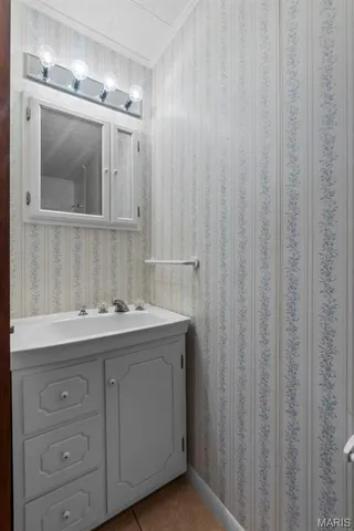 $129,000 | 210 Holt Street, Kennett, MO 63857