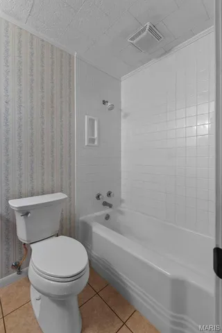 $129,000 | 210 Holt Street, Kennett, MO 63857