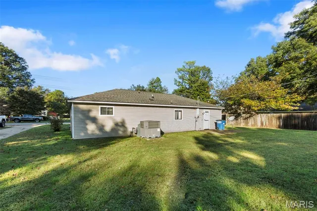 $129,000 | 210 Holt Street, Kennett, MO 63857