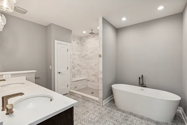 $799,900 | 9724 Folkers Drive, Frankfort, IL 60423