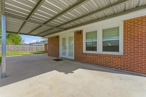 $215,000 | 620 Glover Street, Lake Charles, LA 70605