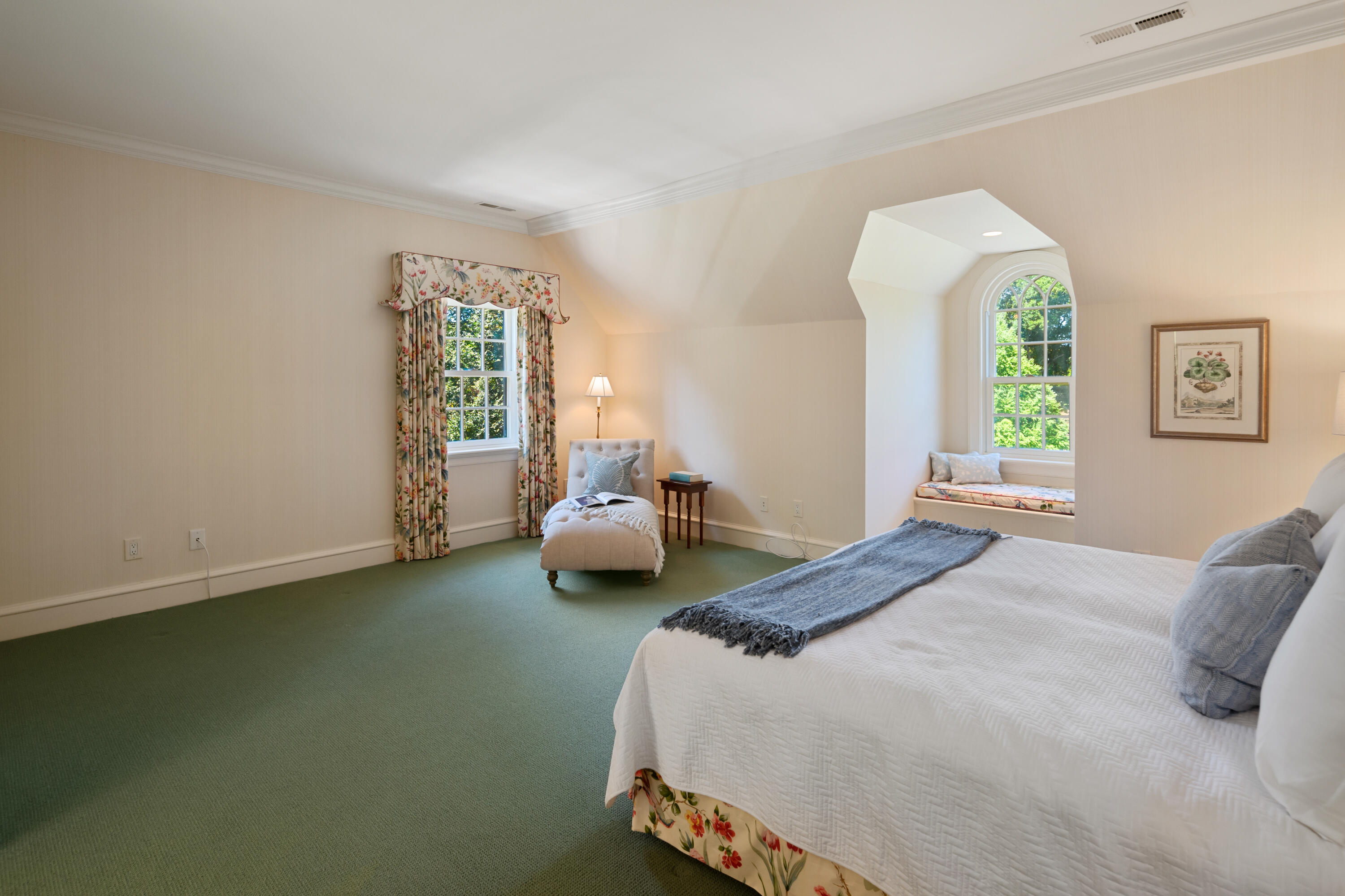 568 Frogtown Road New Canaan, CT 06840 - Photo 38 of 40 Bedroom #6 on Third Floor with Bath