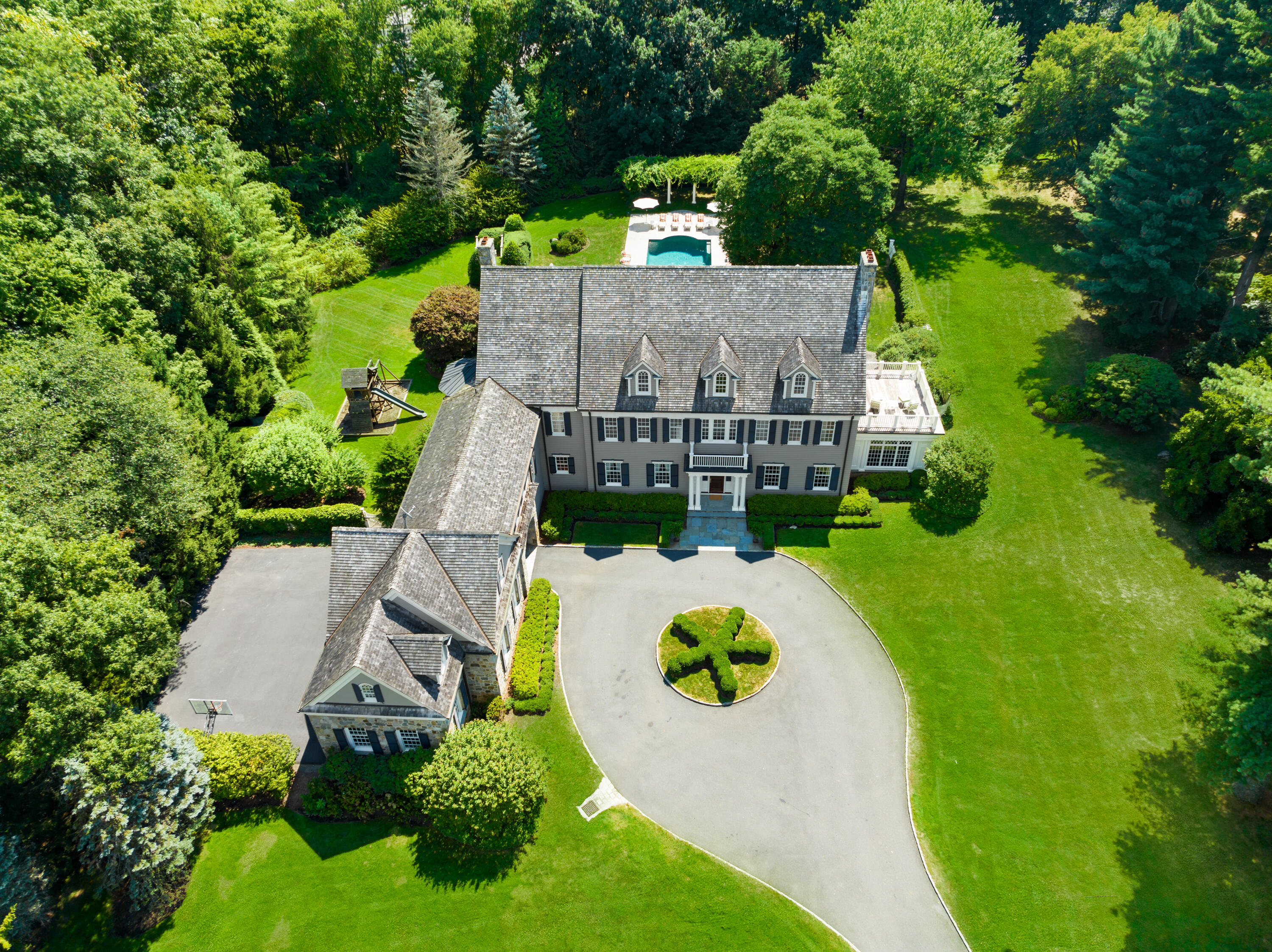 568 Frogtown Road New Canaan, CT 06840 - Photo 40 of 40 Aerial View of 568 Frogtown Road