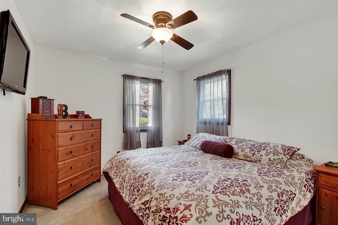 4012 North Rohrbaugh Road Seven Valleys, PA 17360 - Photo 11 of 27 Gallery Image 11