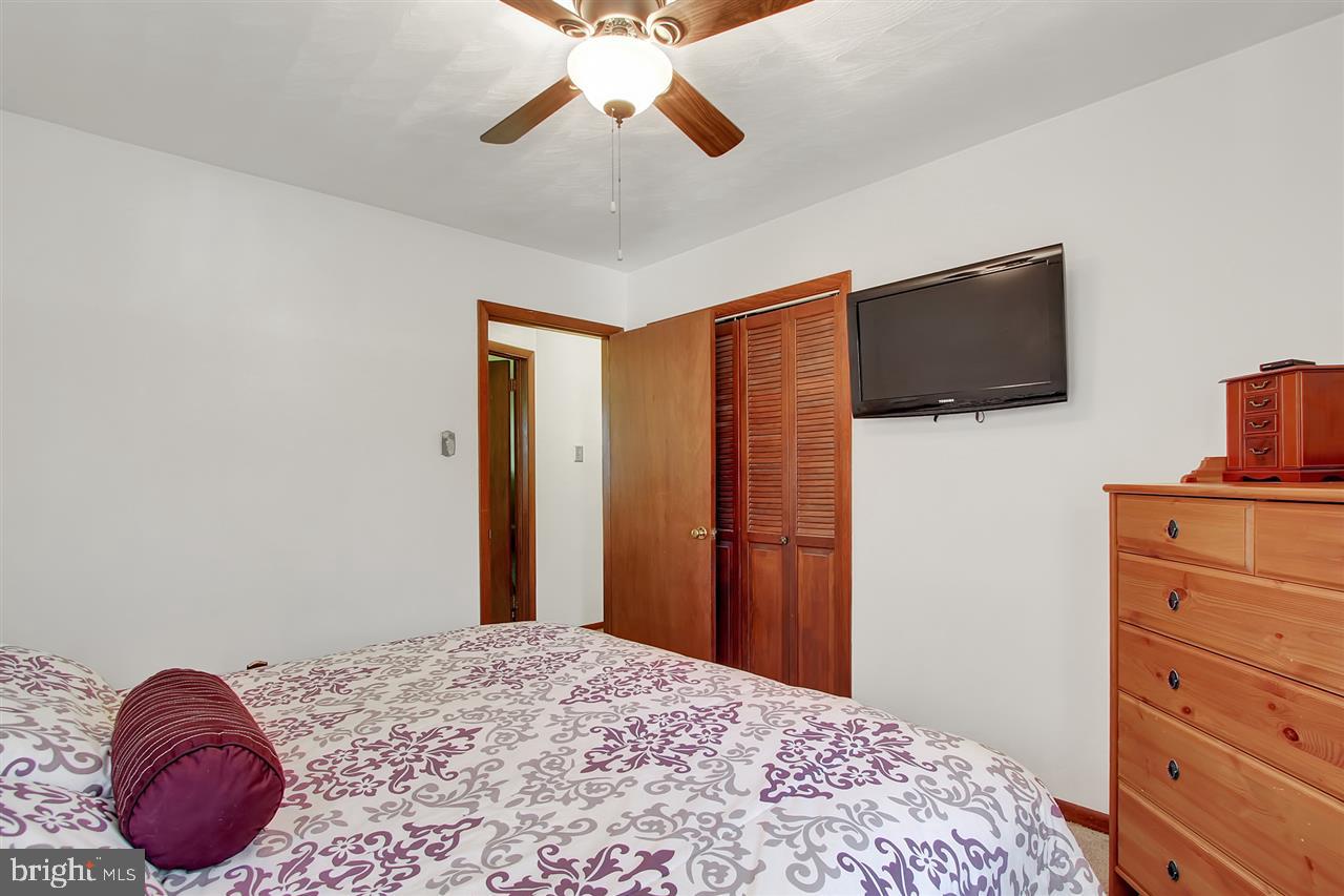 4012 North Rohrbaugh Road Seven Valleys, PA 17360 - Photo 12 of 27 Gallery Image 12