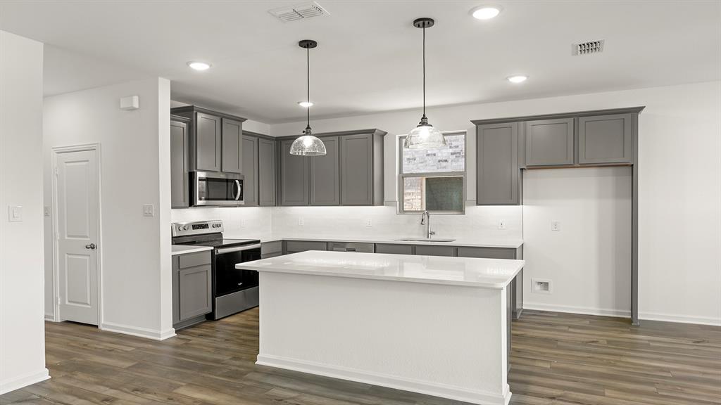 2922 Wagoner Rnch Road Anna, TX 75409 - Photo 4 of 30 08. 2922 Wagoner - Kitchen (2)