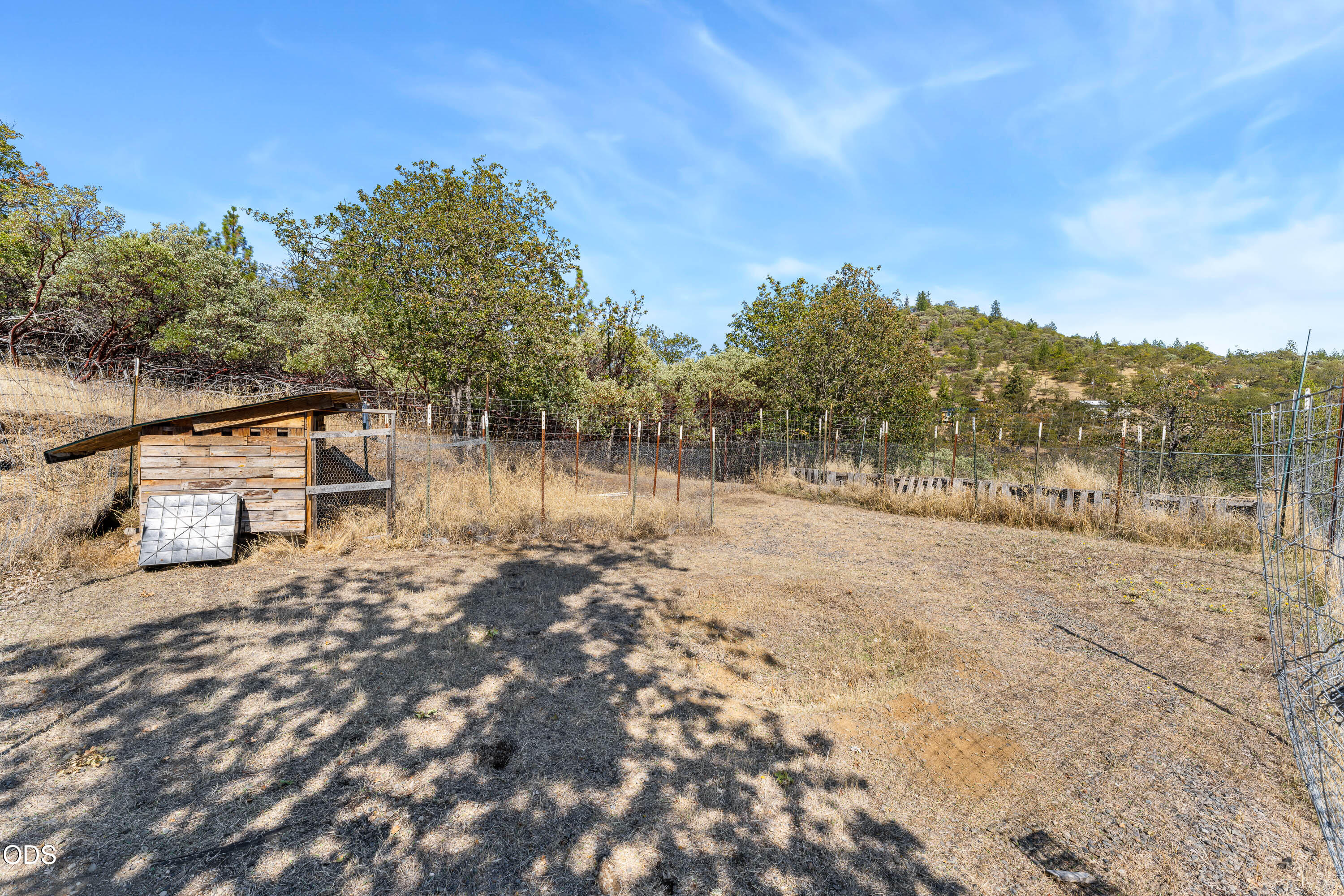 14819 Avalon Road White City, OR 97503 - Photo 38 of 39 Gallery Image 38