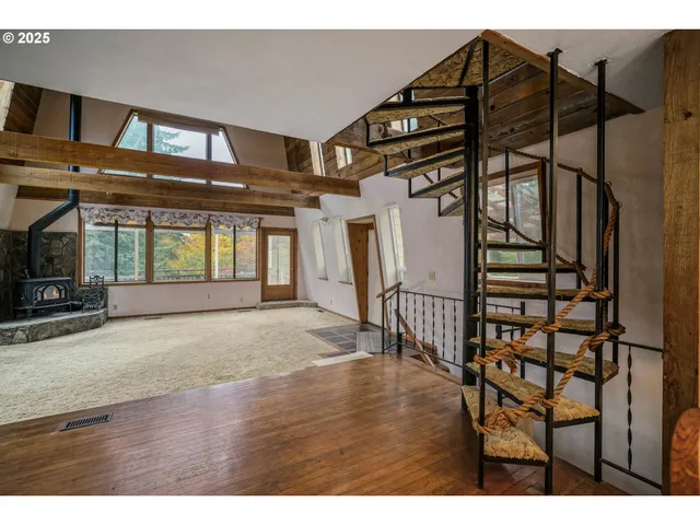 a view of an entryway