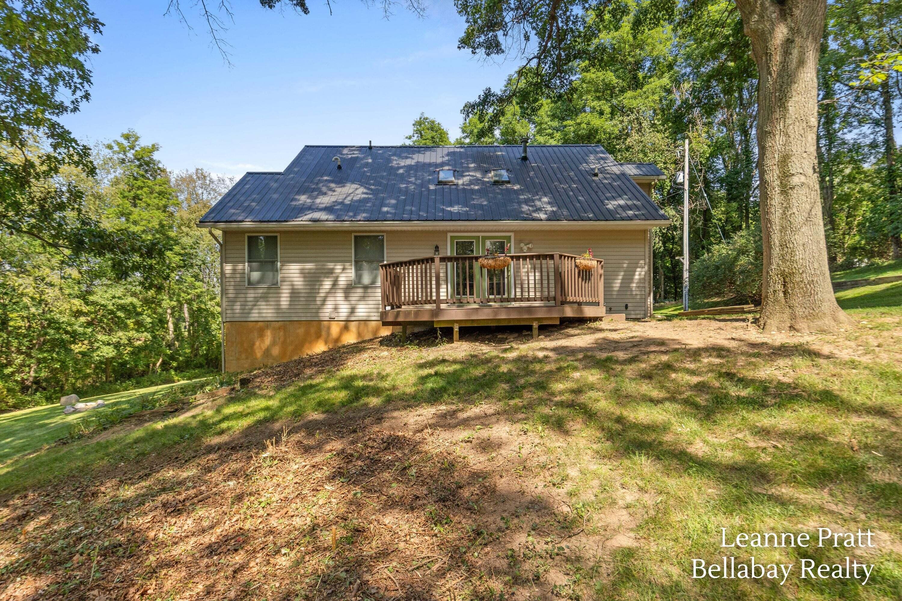 2575 Heath Road Hastings, MI 49058 - Photo 4 of 20 2575 Heath_024