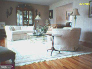 205 Yardley Road Delran, NJ 08075 - Photo 3 of 6