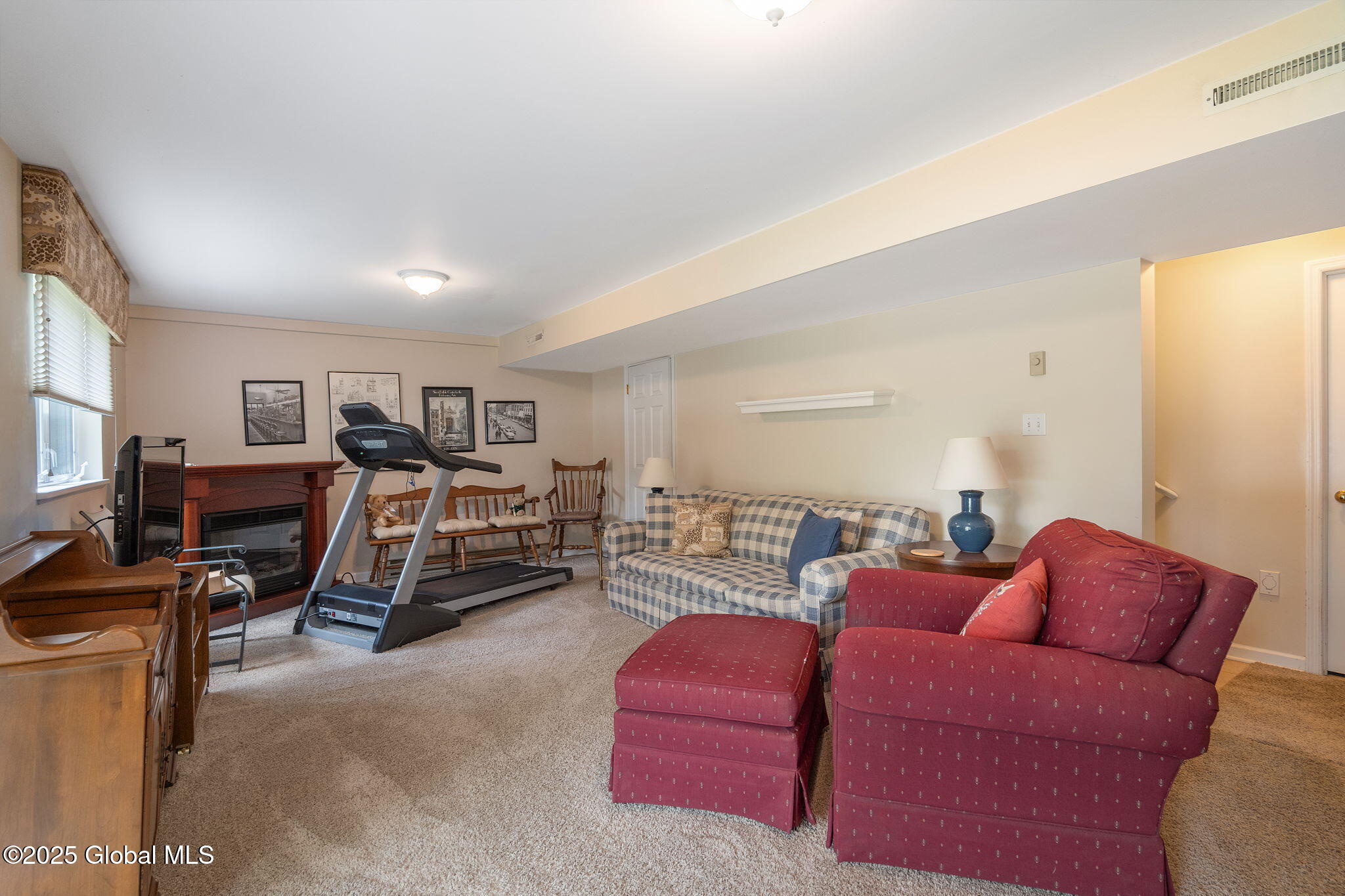 1401 Balltown Road Niskayuna, NY 12309 - Photo 24 of 45 28-1401BalltownRd_28