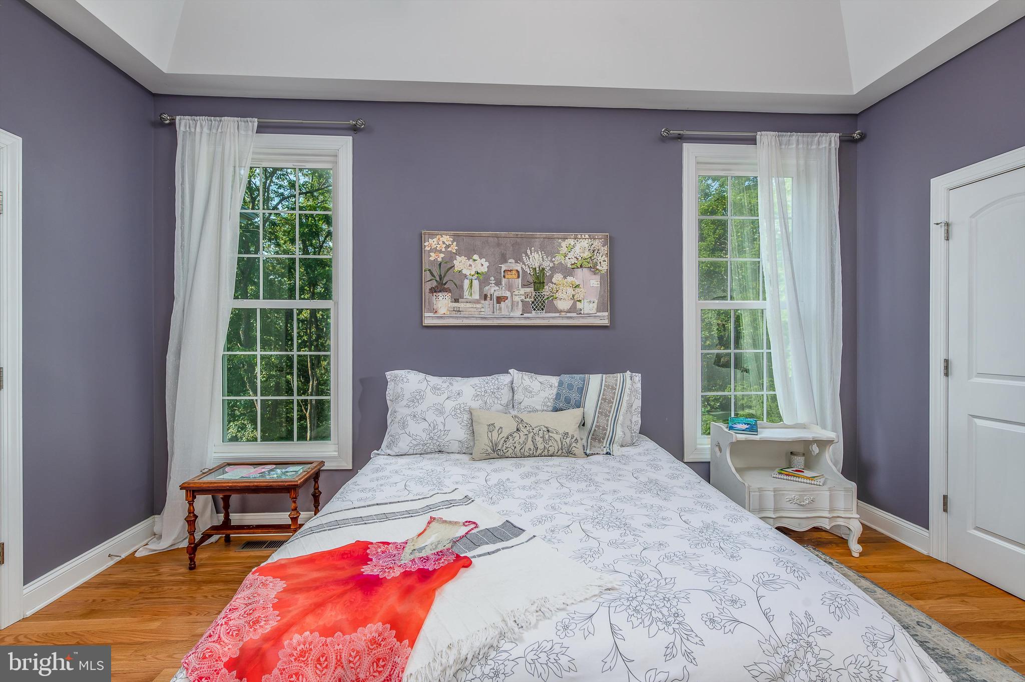 365 Prado Way Berkeley Springs, WV 25411 - Photo 27 of 60 Owner suite