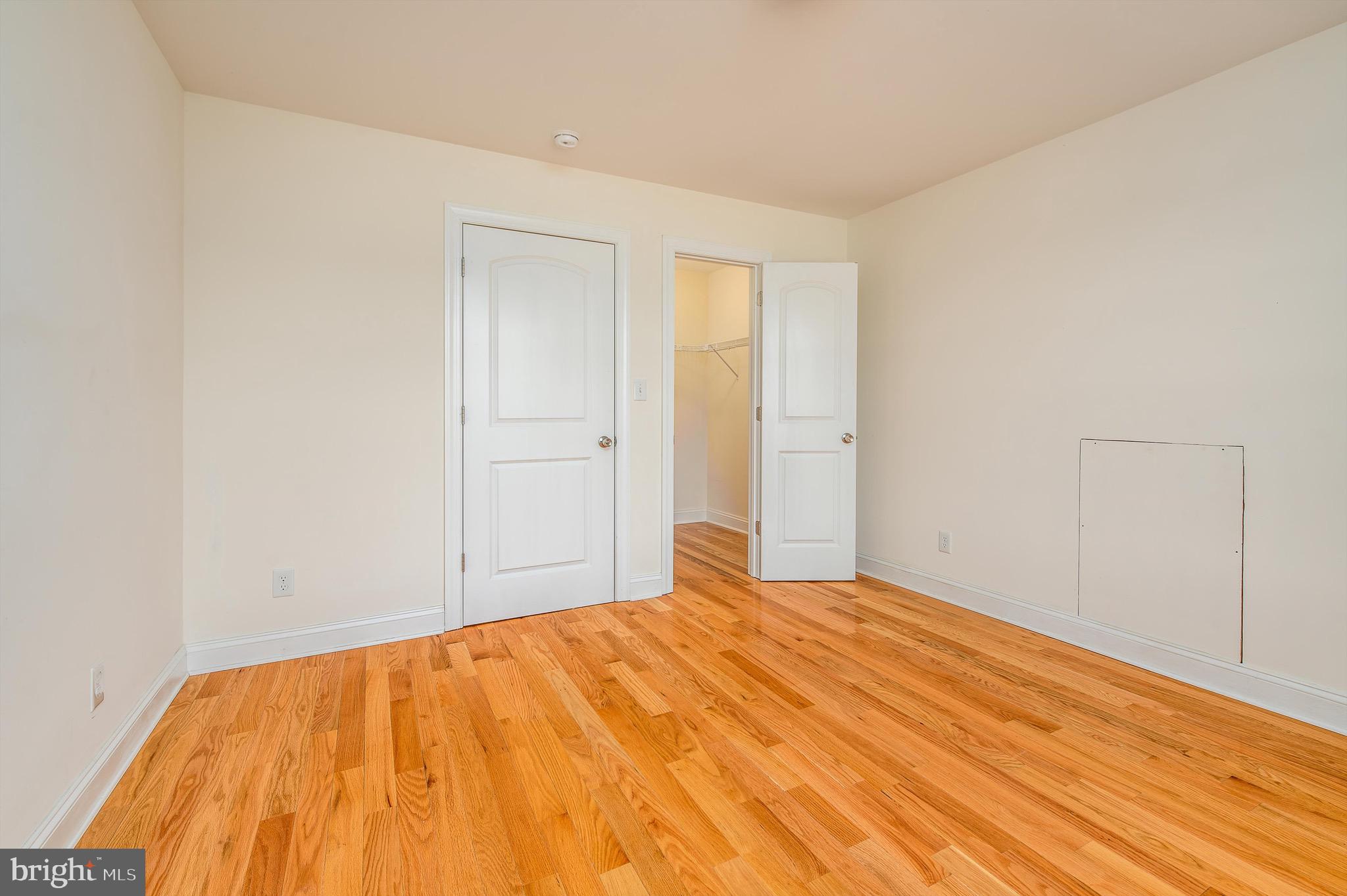365 Prado Way Berkeley Springs, WV 25411 - Photo 34 of 60 Upper level bedroom