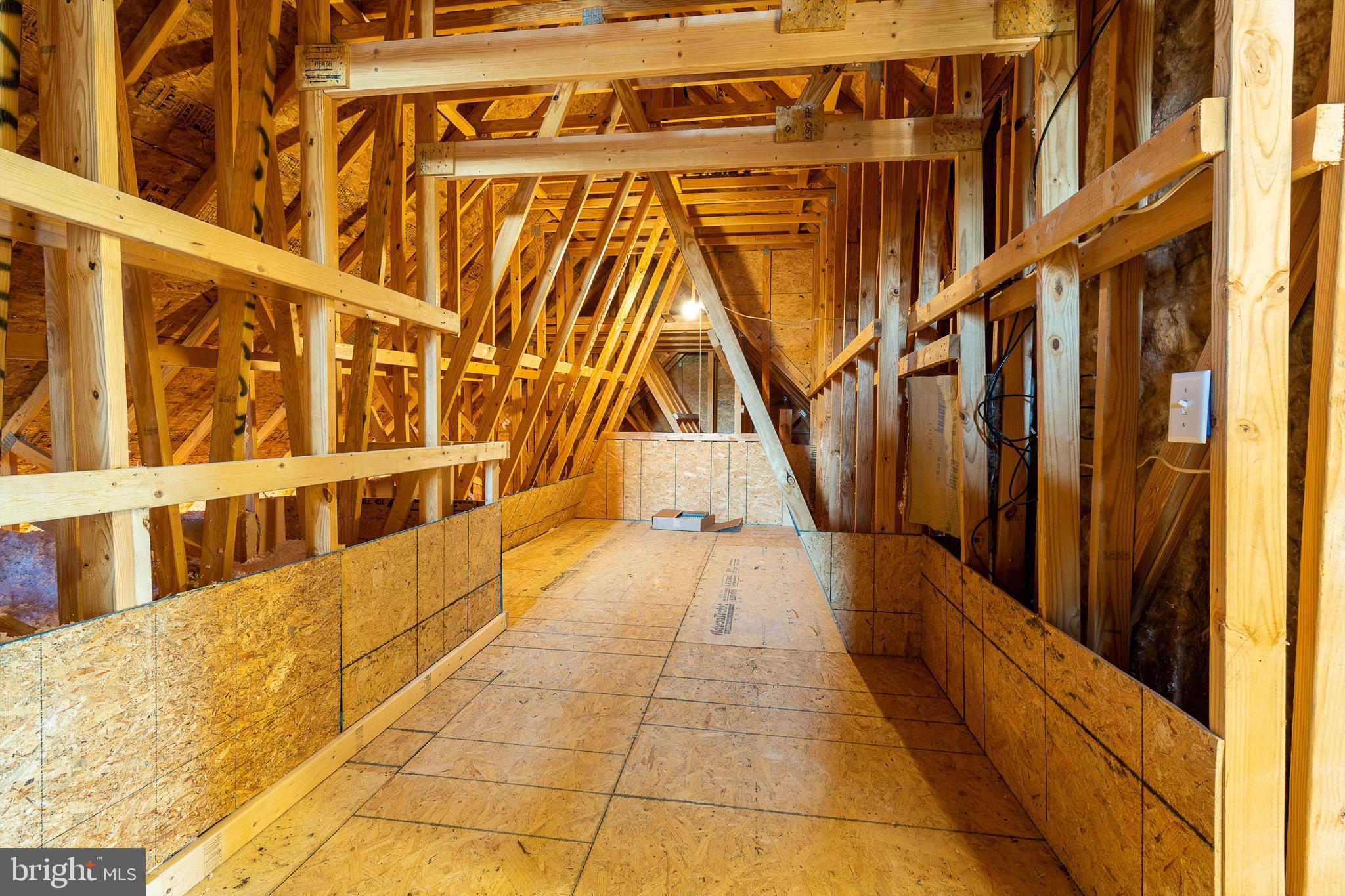 365 Prado Way Berkeley Springs, WV 25411 - Photo 40 of 60 Attic room-upper level