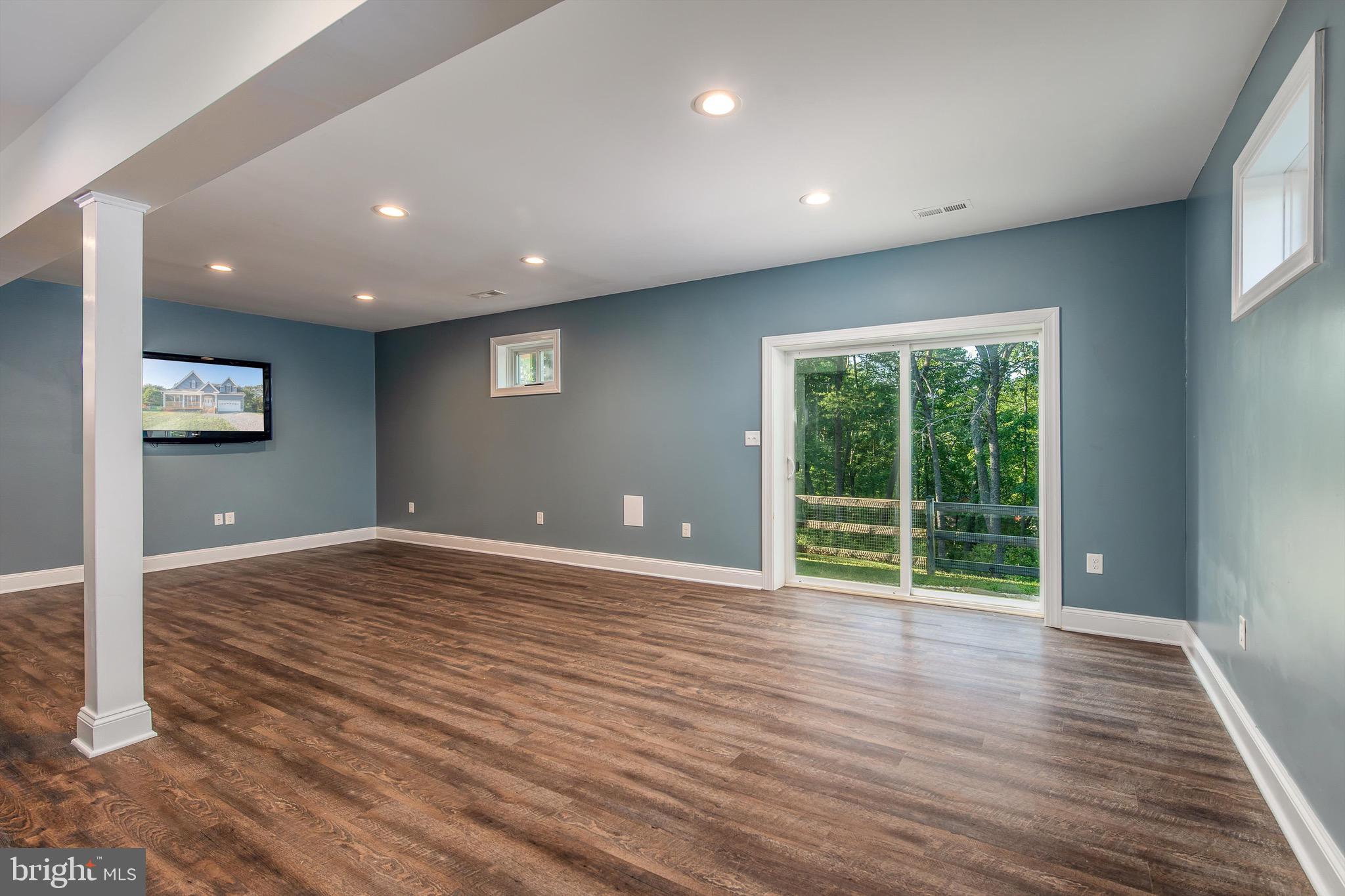 365 Prado Way Berkeley Springs, WV 25411 - Photo 48 of 60