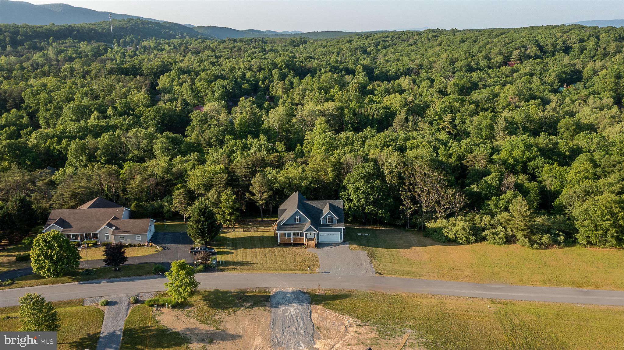 365 Prado Way Berkeley Springs, WV 25411 - Photo 58 of 60