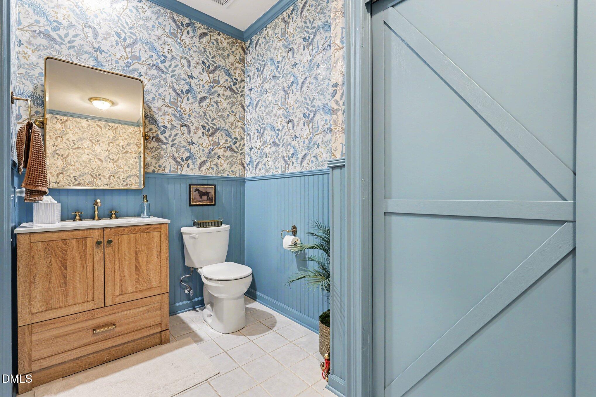 7530 Lead Mine Road, Unit 202 Raleigh, NC 27615 - Photo 15 of 36 a bathroom with a toilet and a shower