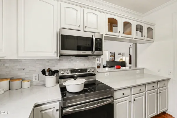$350,000 | 7530 Lead Mine Road, Unit 202, Raleigh, NC 27615
