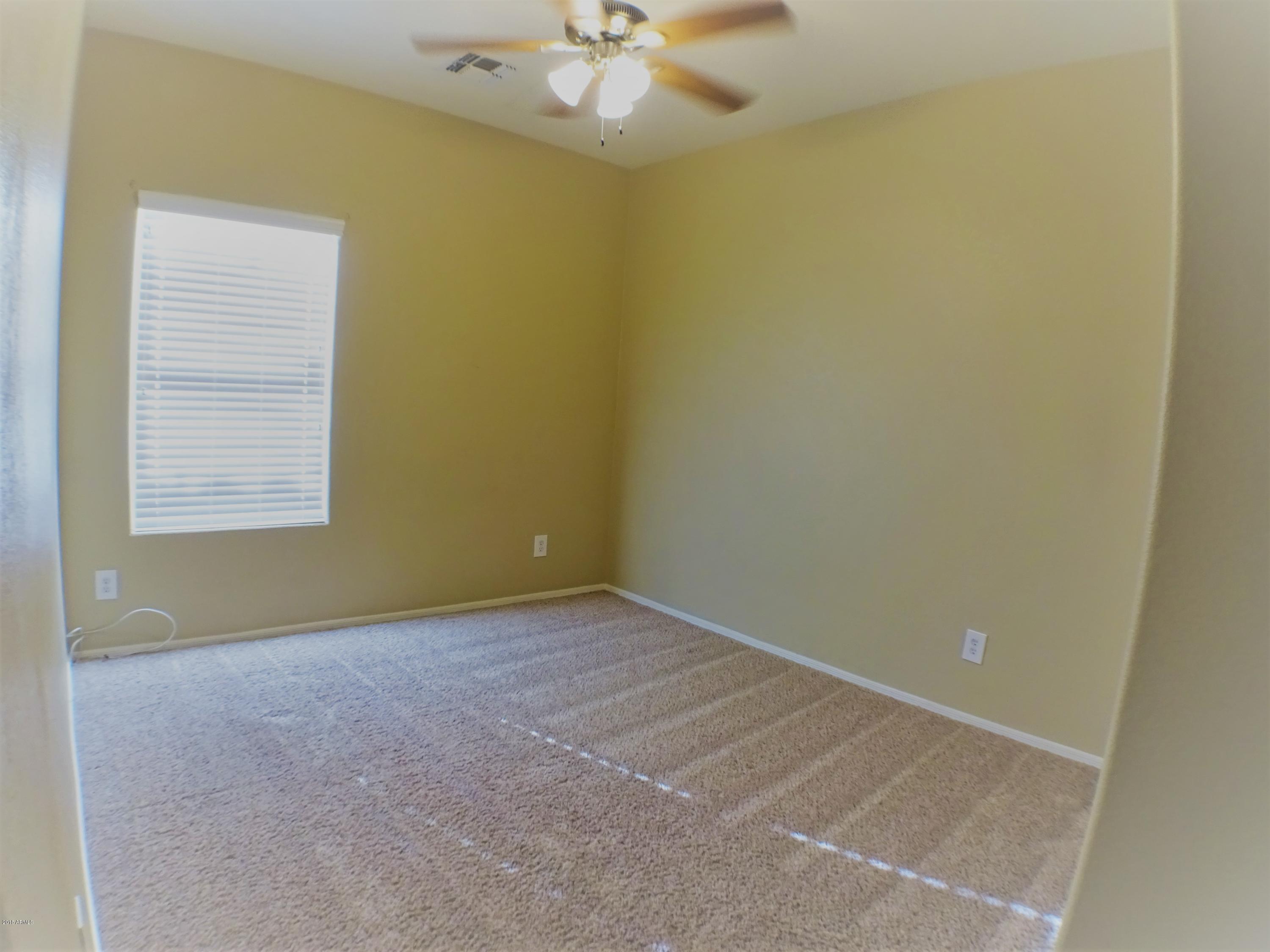 13148 West Redfield Road Surprise, AZ 85379 - Photo 5 of 13 DSC00607