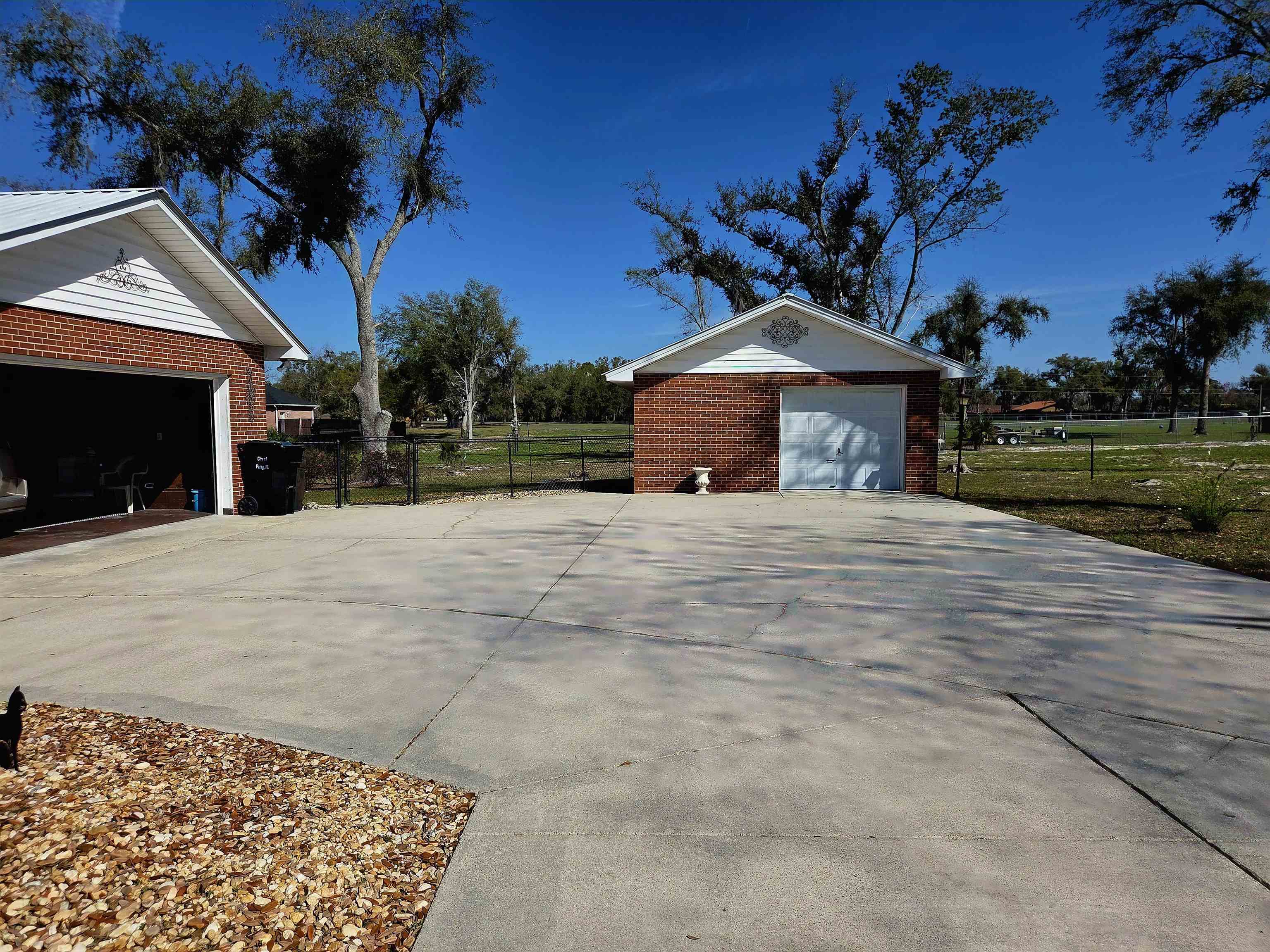 102 South Claire Drive Perry, FL 32348 - Photo 6 of 66