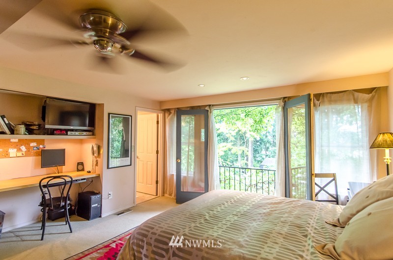 22902 38th Avenue Southeast Bothell, WA 98021 - Photo 14 of 25