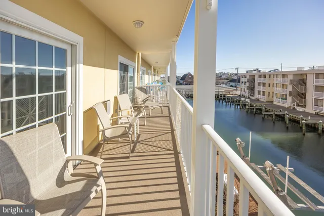 $680,000 | 301 14th Street, Unit 204, Ocean City, MD 21842