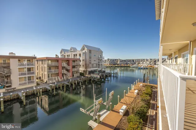 $680,000 | 301 14th Street, Unit 204, Ocean City, MD 21842