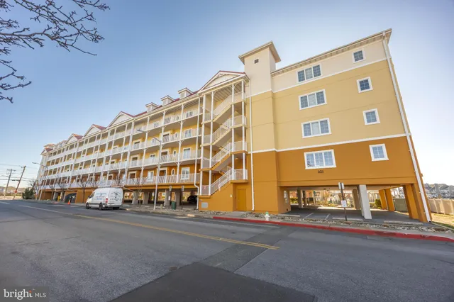 $680,000 | 301 14th Street, Unit 204, Ocean City, MD 21842