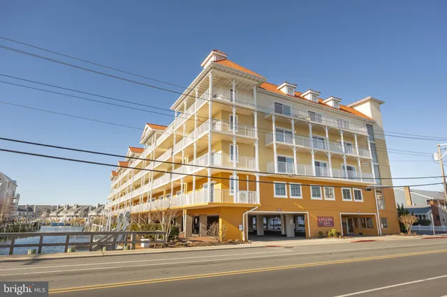 $680,000 | 301 14th Street, Unit 204, Ocean City, MD 21842