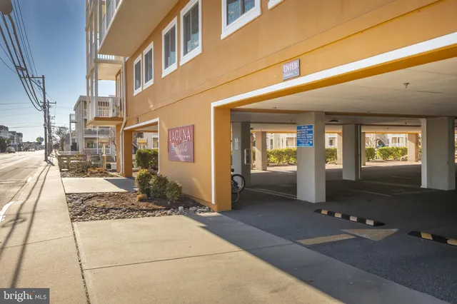 $680,000 | 301 14th Street, Unit 204, Ocean City, MD 21842