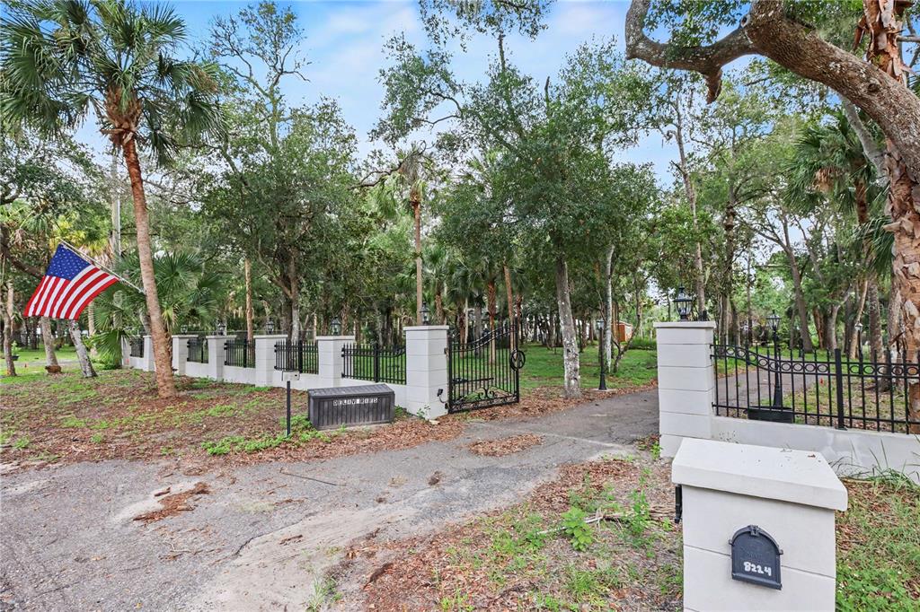 8224 Revels Road Riverview, FL 33569 - Photo 2 of 36 Gallery Image 2