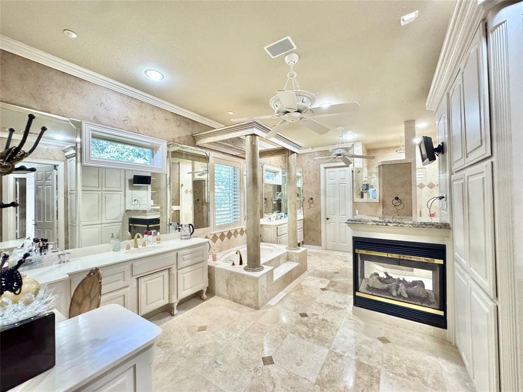 1634 Oak Ridge Drive Corinth, TX 76210 - Photo 12 of 40