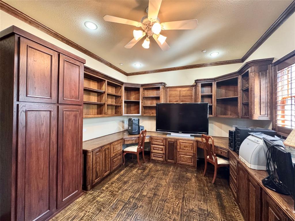 1634 Oak Ridge Drive Corinth, TX 76210 - Photo 5 of 40 2nd study