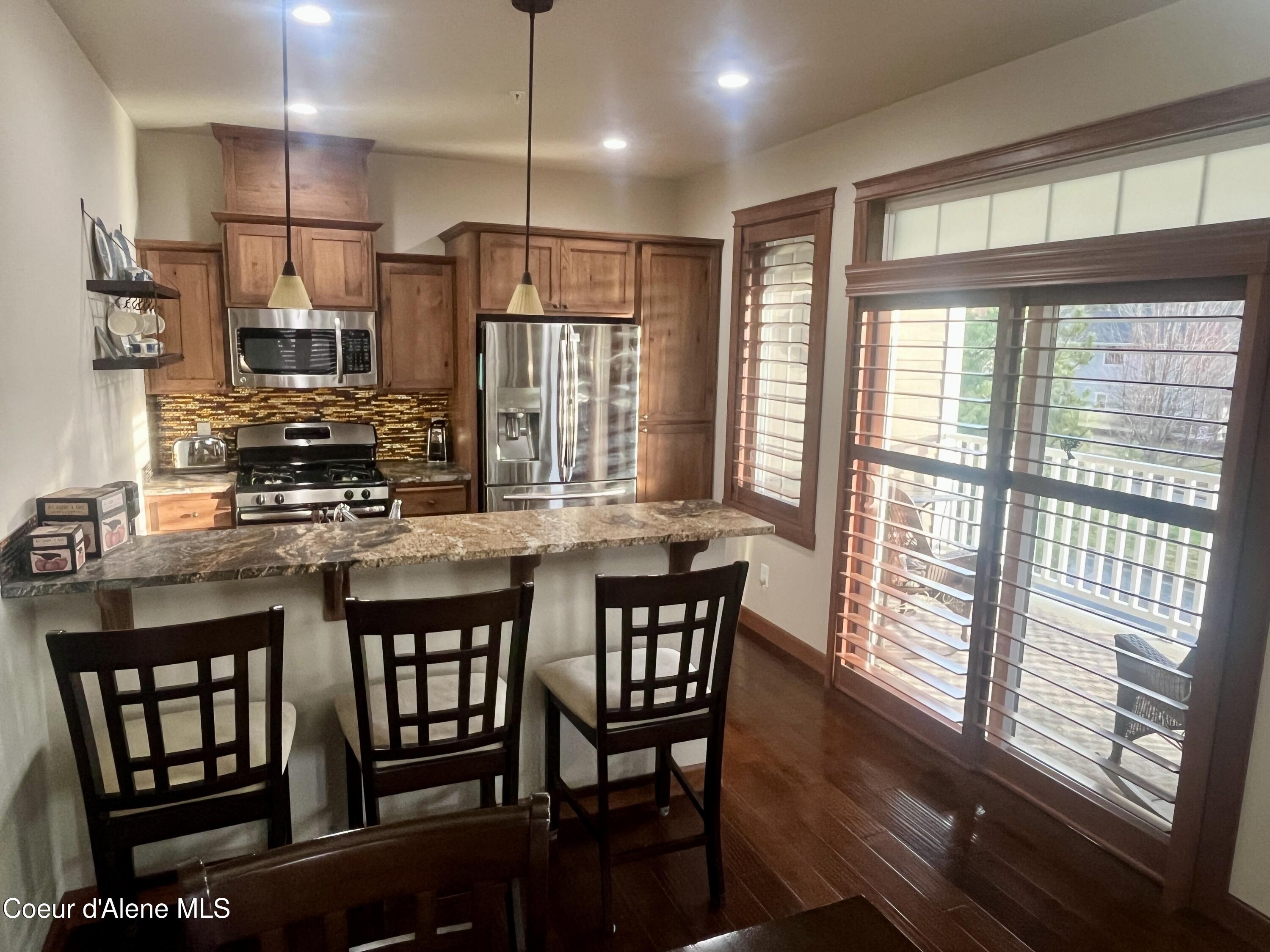 4580 Greenchain Loop, Unit 3 Coeur D'Alene, ID 83814 - Photo 3 of 22 IMG_3213