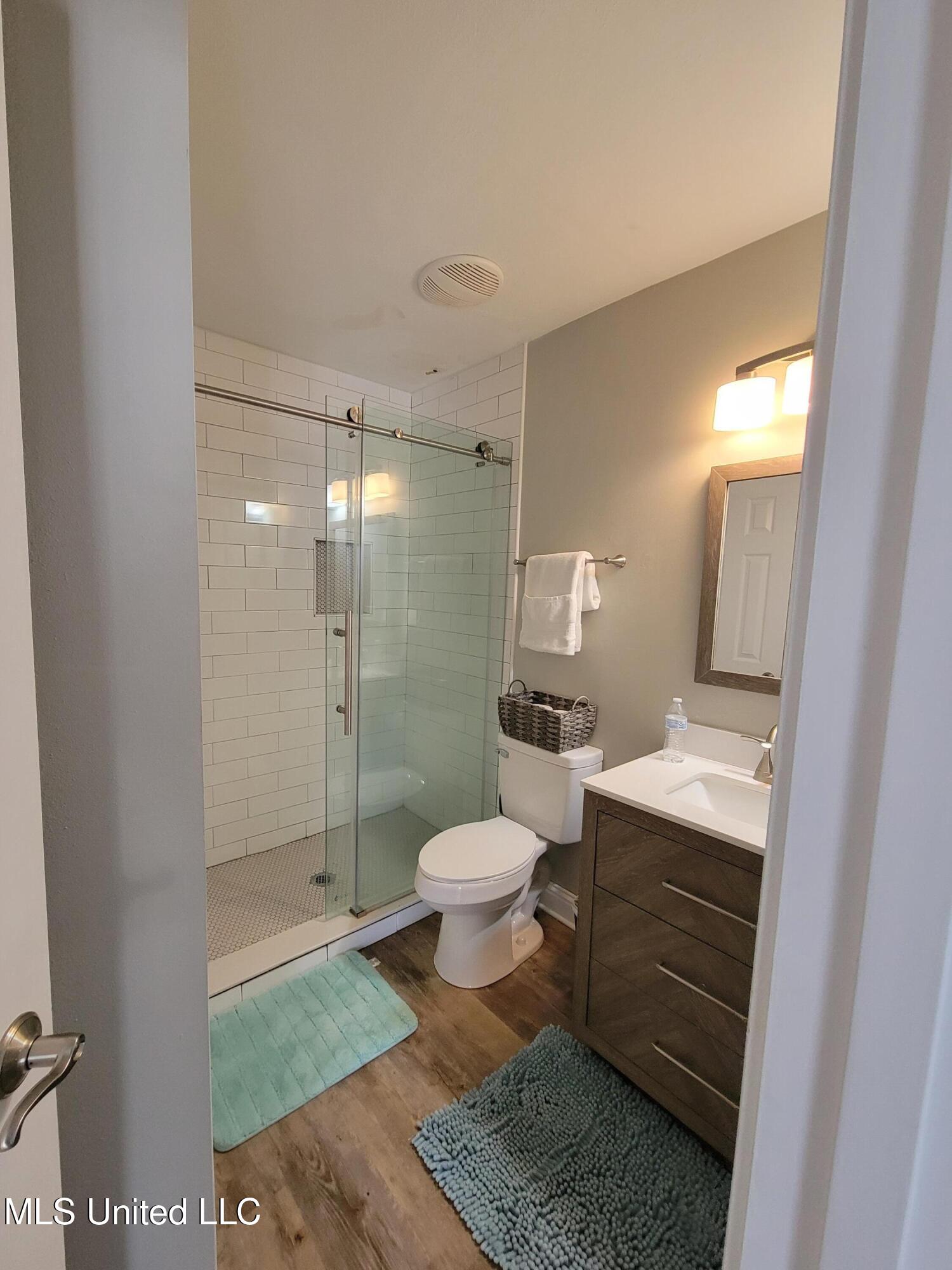 1664 Beach Boulevard, Unit 37 Biloxi, MS 39531 - Photo 4 of 7 20230719_132719