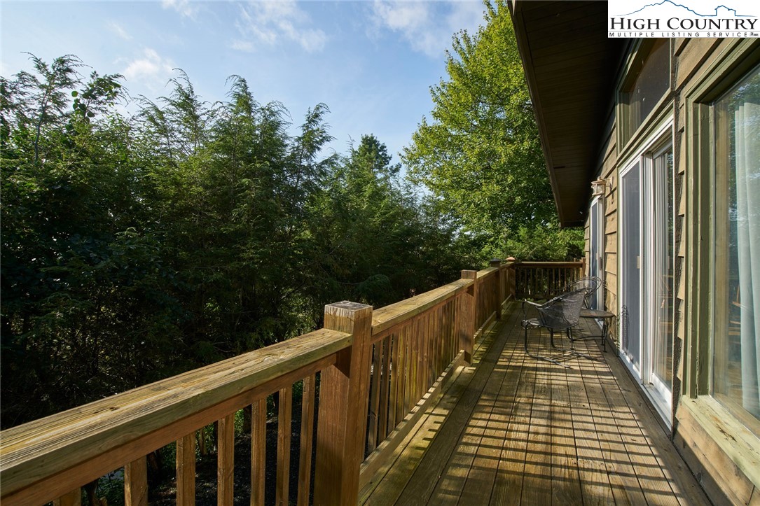 348 Alpine Road Blowing Rock, NC 28605 - Photo 14 of 32 Gallery Image 14