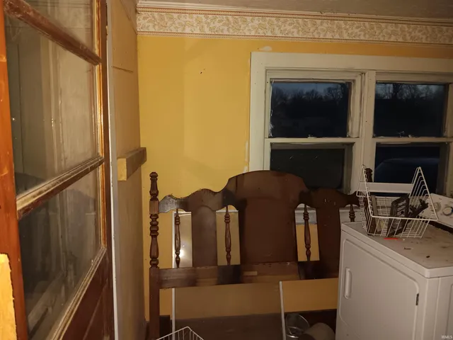 $28,405 | 317 West Glenn Street, Shelburn, IN 47879