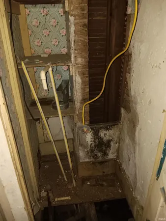 $27,904 | 317 West Glenn Street, Shelburn, IN 47879