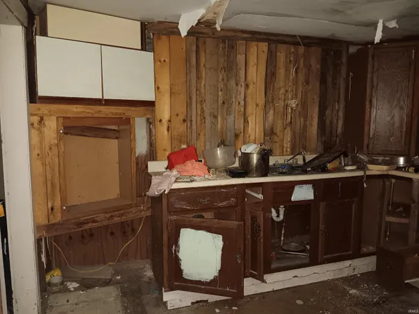 $27,904 | 317 West Glenn Street, Shelburn, IN 47879