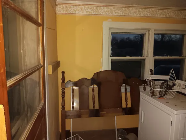 $27,904 | 317 West Glenn Street, Shelburn, IN 47879