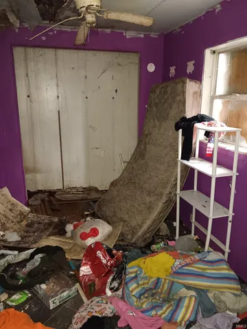 $28,405 | 317 West Glenn Street, Shelburn, IN 47879