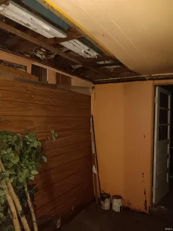 $27,904 | 317 West Glenn Street, Shelburn, IN 47879