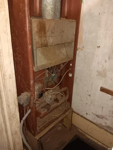 $28,405 | 317 West Glenn Street, Shelburn, IN 47879